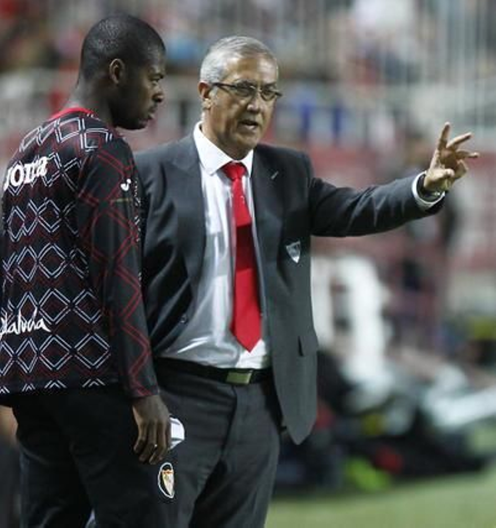 Los de Manzano caen en casa tras un gol del Webo en el minuto 90.

Foto: Antonio Pizarro