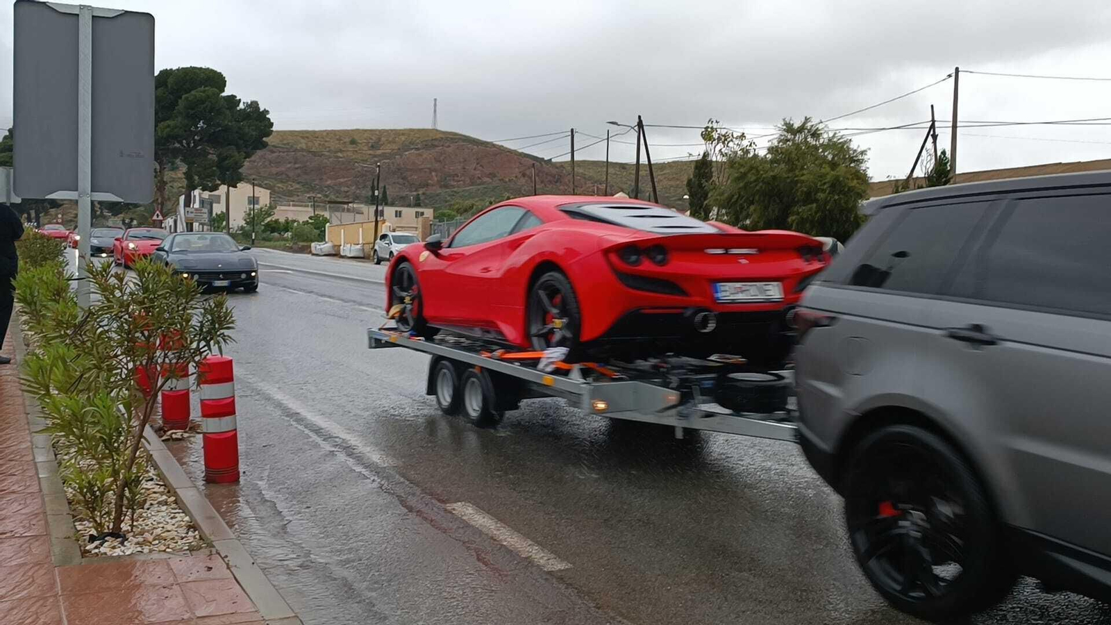 Los míticos Ferrari ya recorren la provincia.