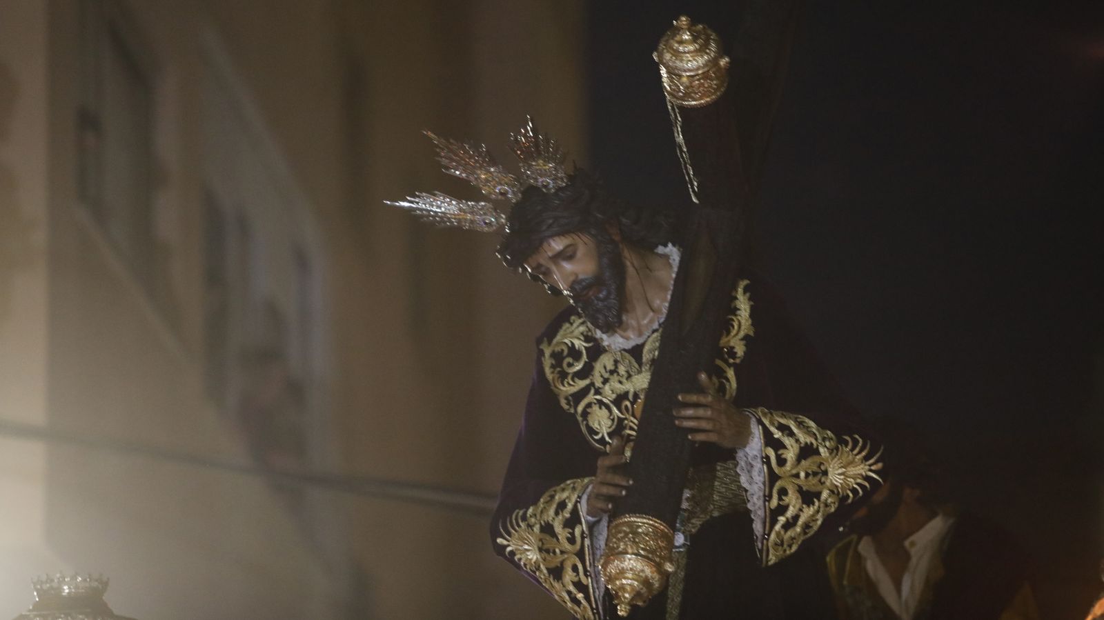 Fotos del Jueves Santo en La Línea: Perdón y la Salud, Gran Poder y Angustias