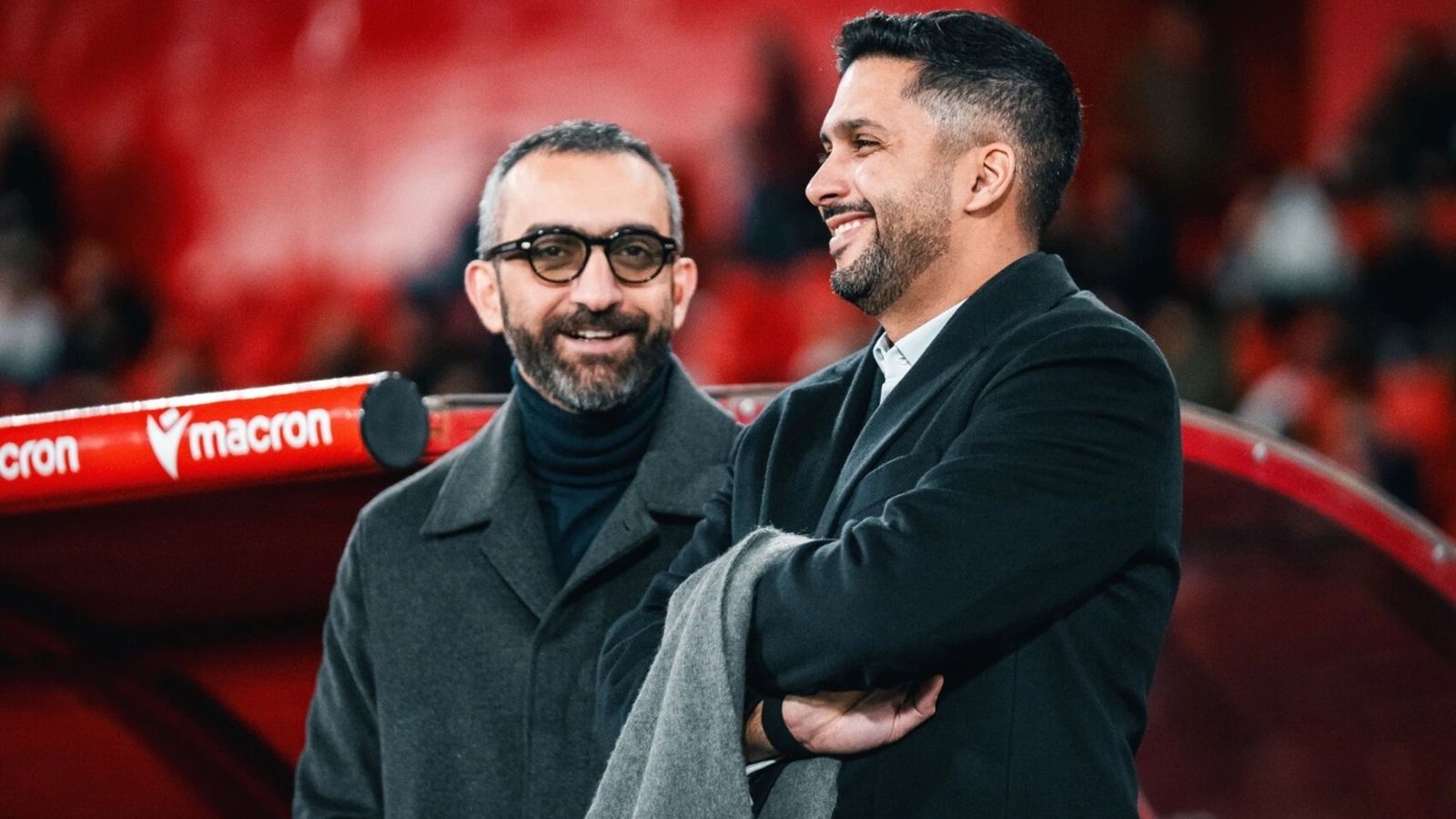 Mohamed Al-Khereiji, presidente del club rojiblanco, junto con Mohamed El Assy, director general de la entidad.