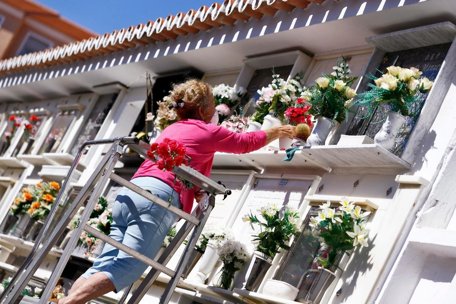 El cementerio de Rincón de la Victoria abre en la fase 1.