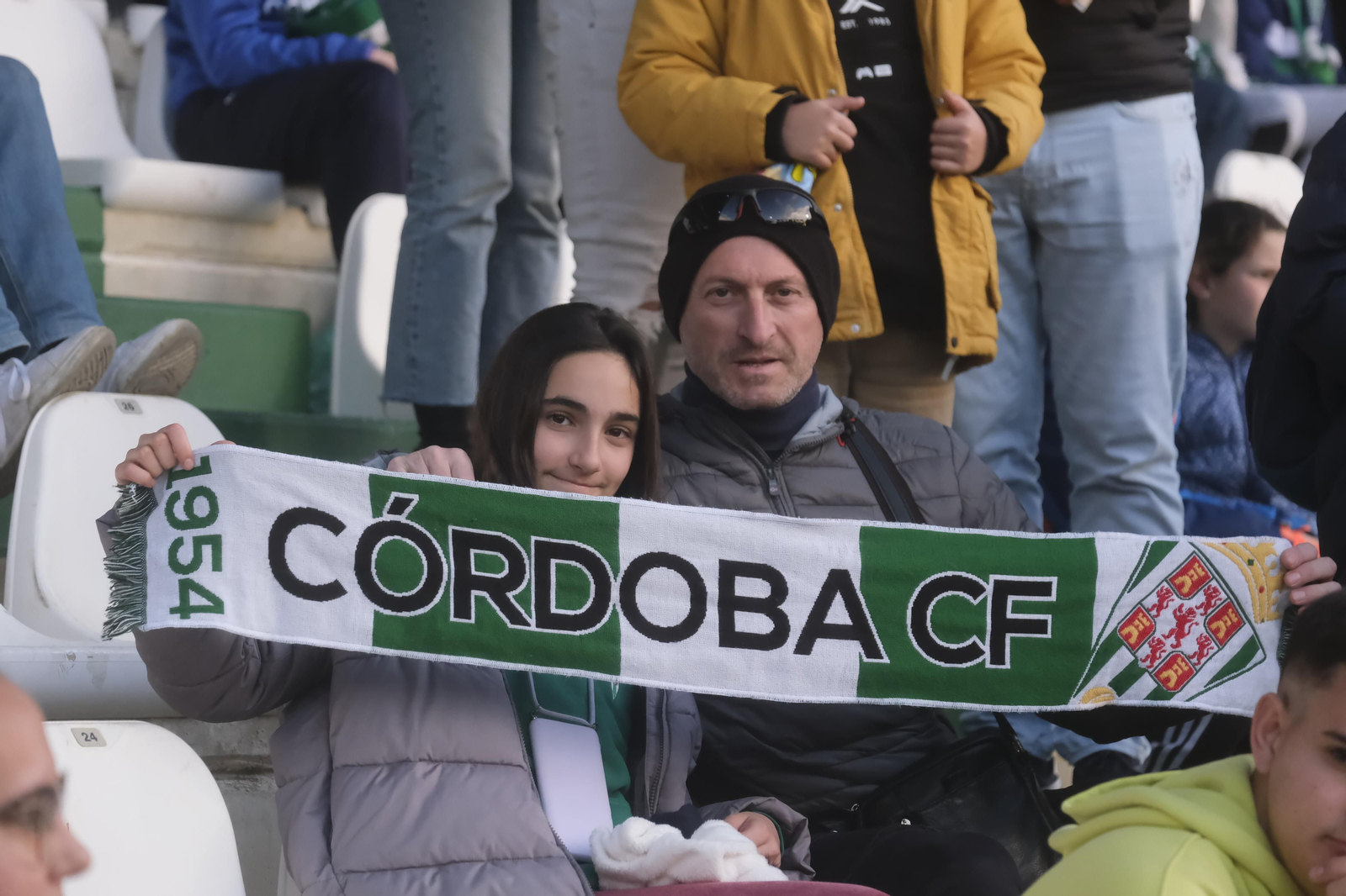 Córdoba CF - Real Madrid Castilla: Las fotos del ambiente en El Arcángel Córdoba CF - Real Madrid Castilla: Las fotos del ambiente en El Arcángel
