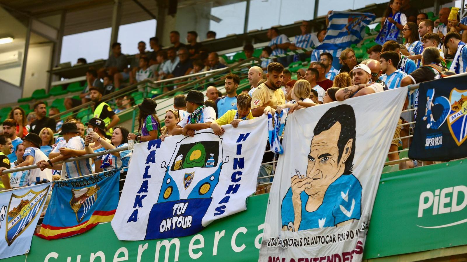 El Córdoba - Málaga CF, en fotos