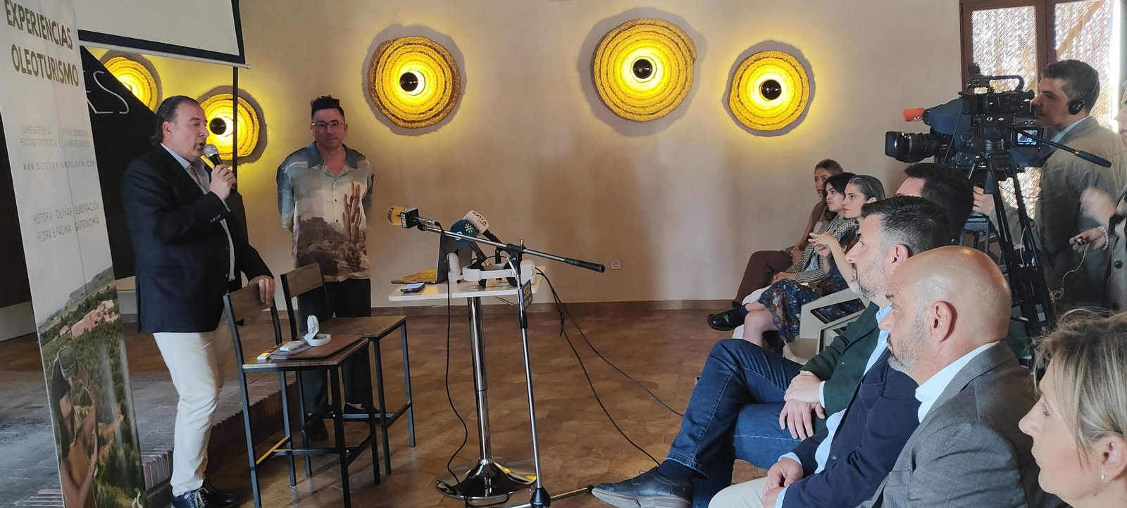 Presentación a cargo del empresario Matías López (CEO Aires de Jaén)