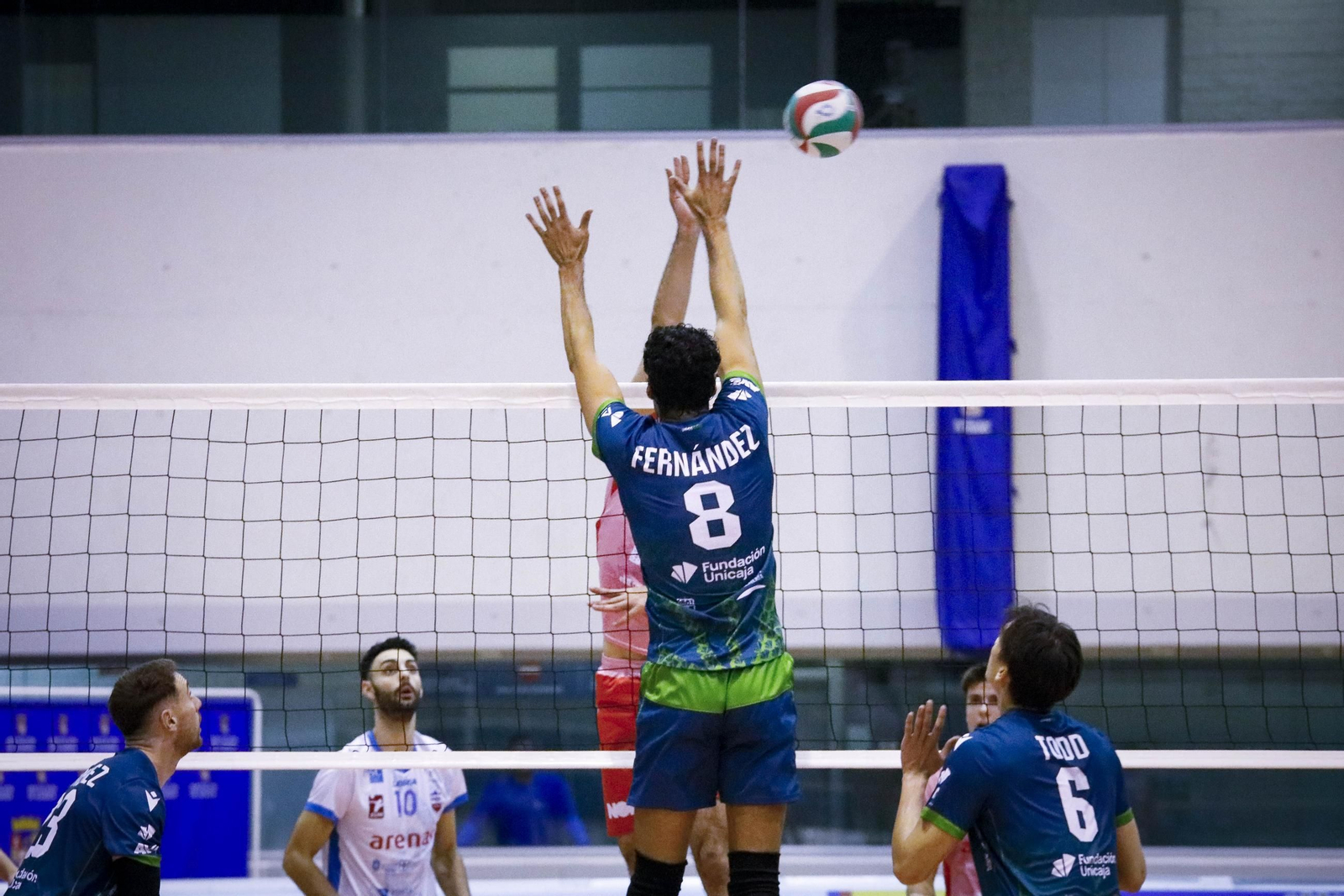 Unicaja Costa de Almería-Arenal Emeve de la Superliga, en imágenes