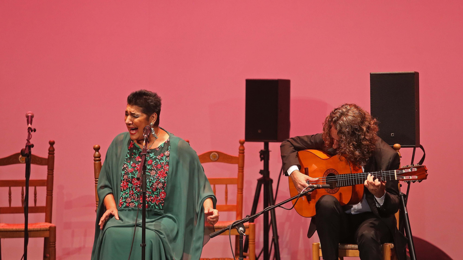 Remedios Amaya triunfa en la tercera noche de la Bienal de San Roque