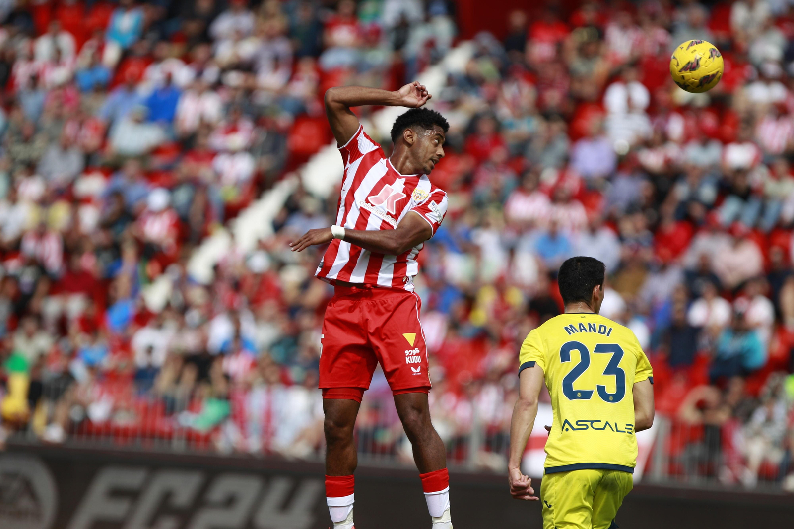 Las mejores imágenes del partido de fútbol U.D. Almería-Villarreal C.F.