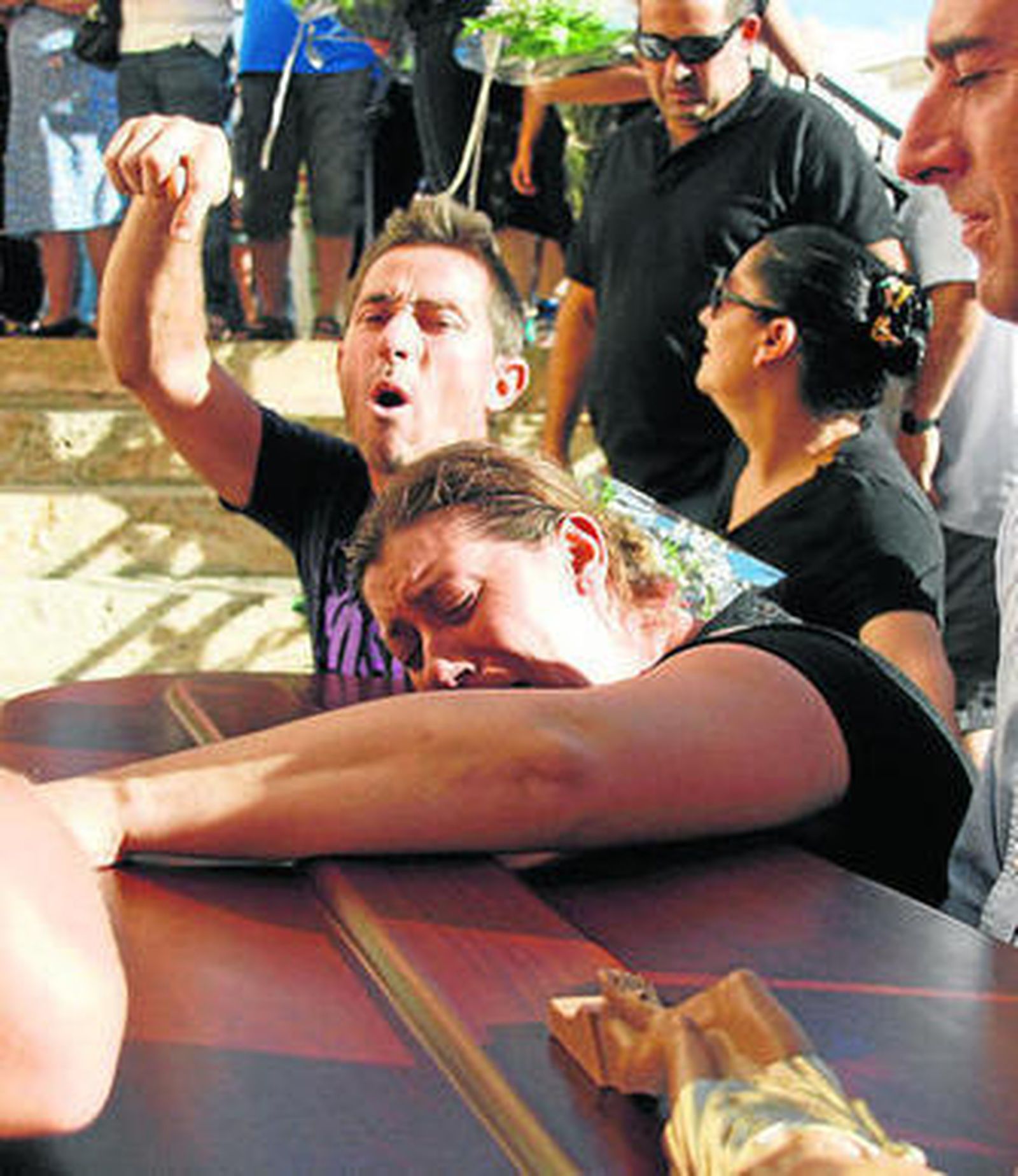 Entierro en Berja de María del Carmen.