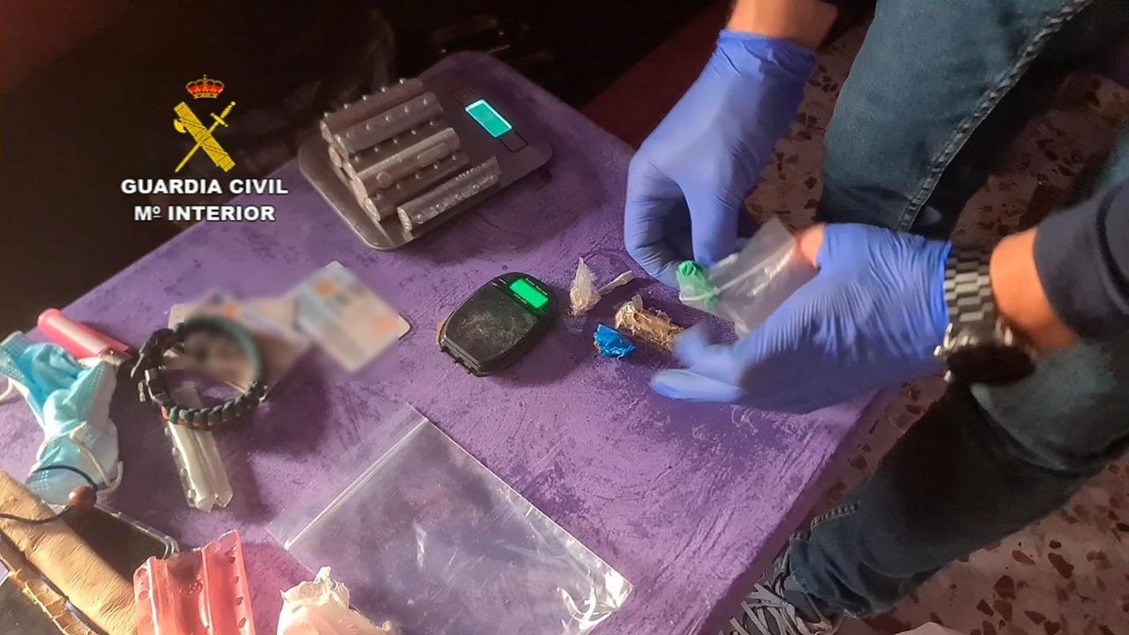 Algunas de las sustancias intervenidas.