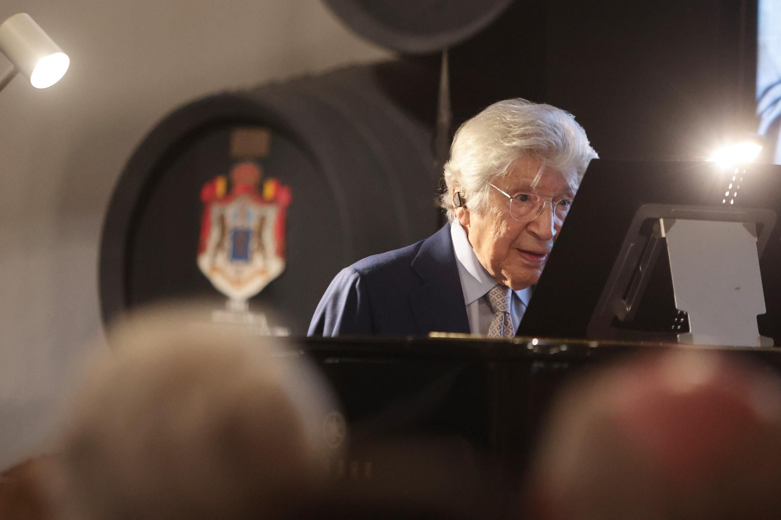 Manuel Alejandro, en su Cátedra del Vino en la bodega San Ginés.