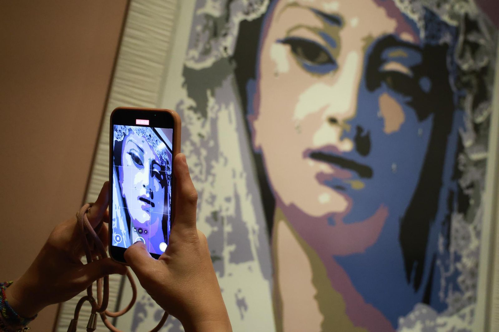 La exposición 'Rostros de Pasión' de Eugenio Chicano en imagenes