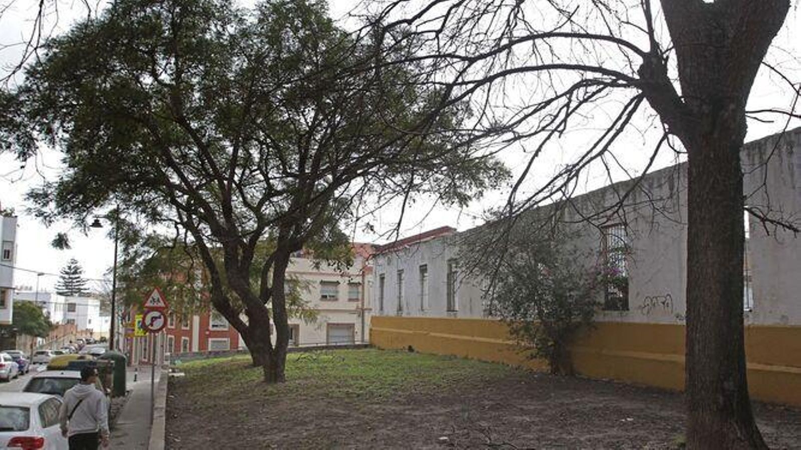 El antiguo cuartel de la Fuentenueva, donde irá ubicado el Conservatorio.