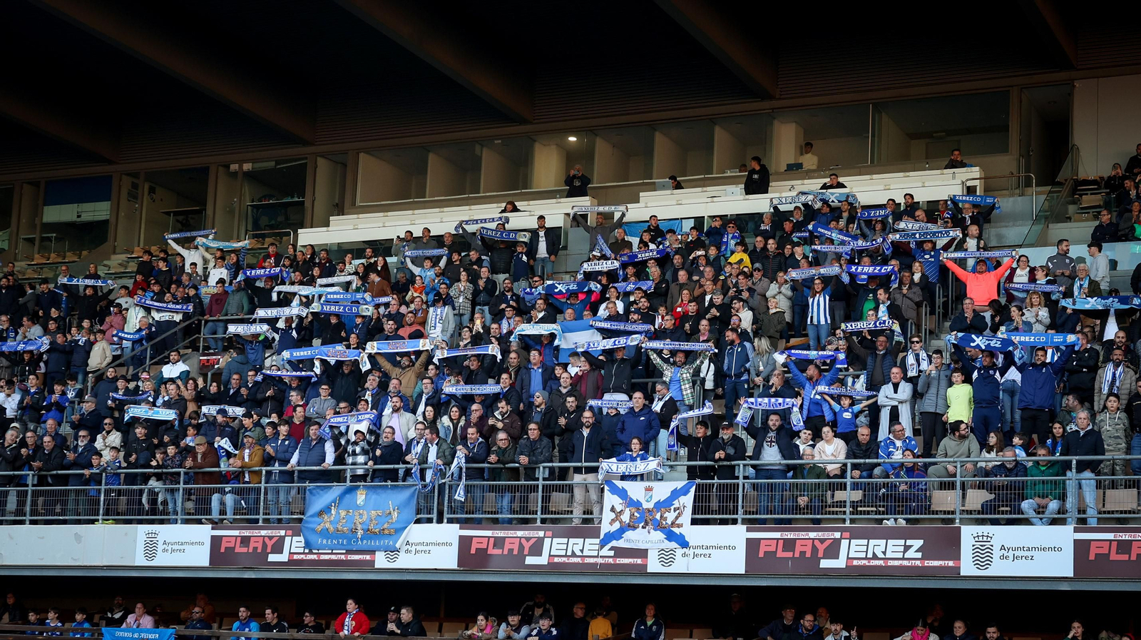 Los aficionados del Xerez CD podrán comprar dos entras por cinco euros en Fondo Sur.