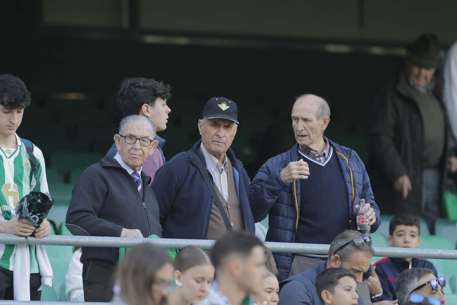 Búscate en las fotos del Betis-Real Madrid