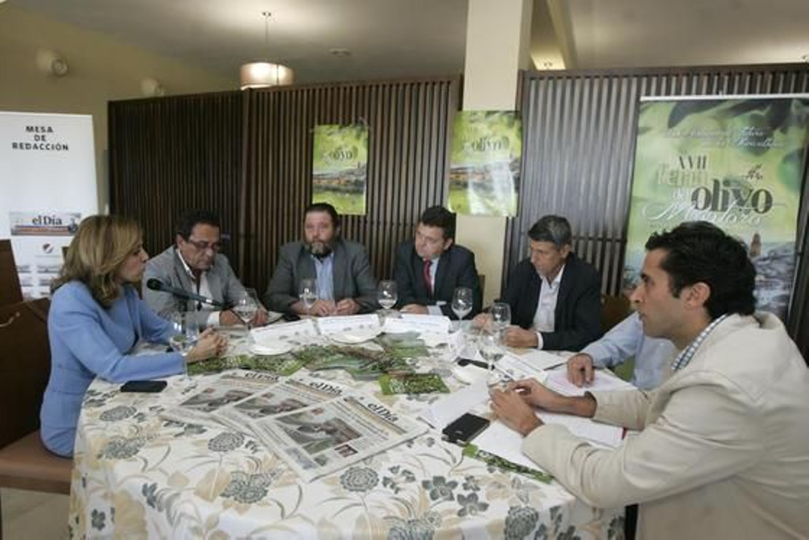 Romero interviene durante la mesa redonda, celebrada en el Hotel Mirador. 

Foto: José Martínez