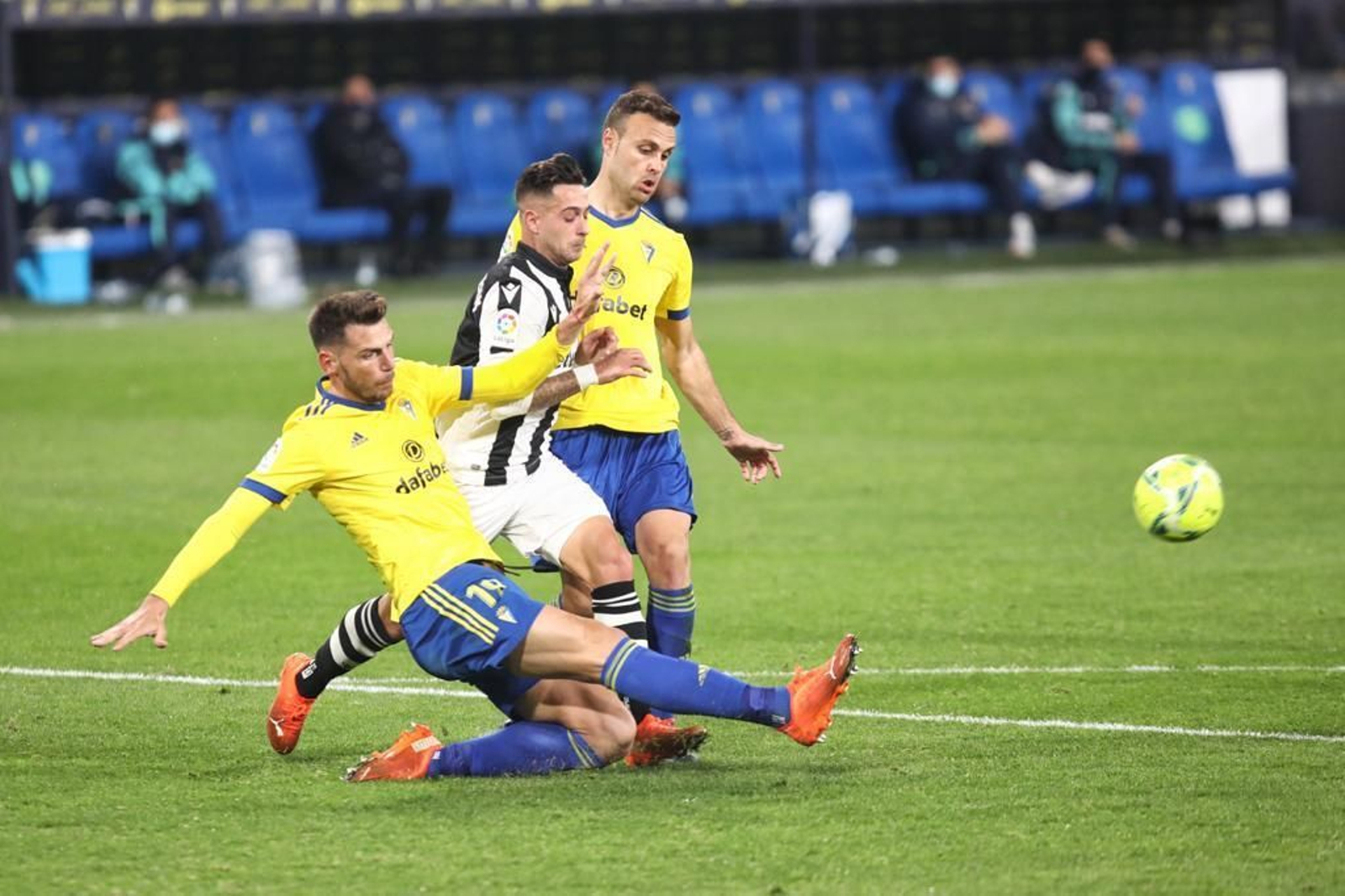 Las imágenes del Cádiz-Levante