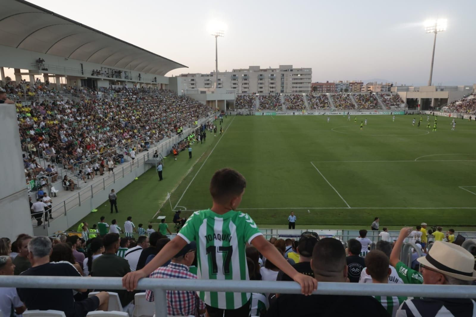 Las imágenes del Cádiz- Betis en el Ciudad de La Línea