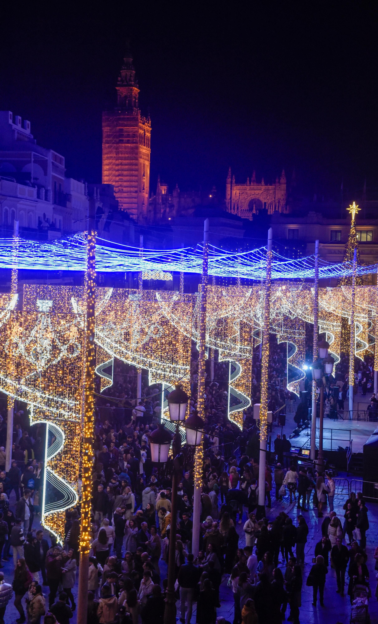 Encendido de la iluminación de Navidad en Sevilla
