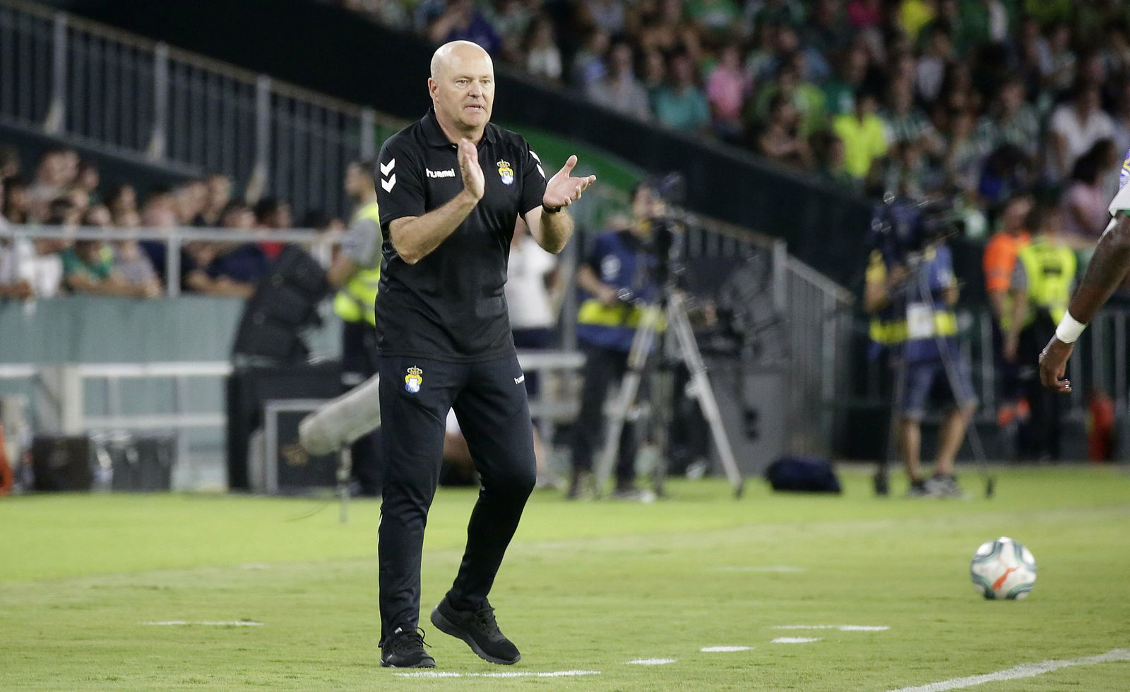 Las imágenes del Betis-Las Palmas homenaje a Rubén Castro