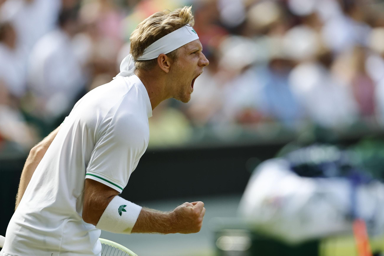 Wimbledon: Davidovich cae ante Fritz en cuatro sets