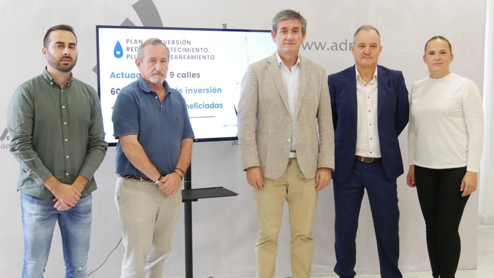 Inversión extraordinaria para la renovación integral de infraestructuras hídricas y acerado de nueve calles de Adra