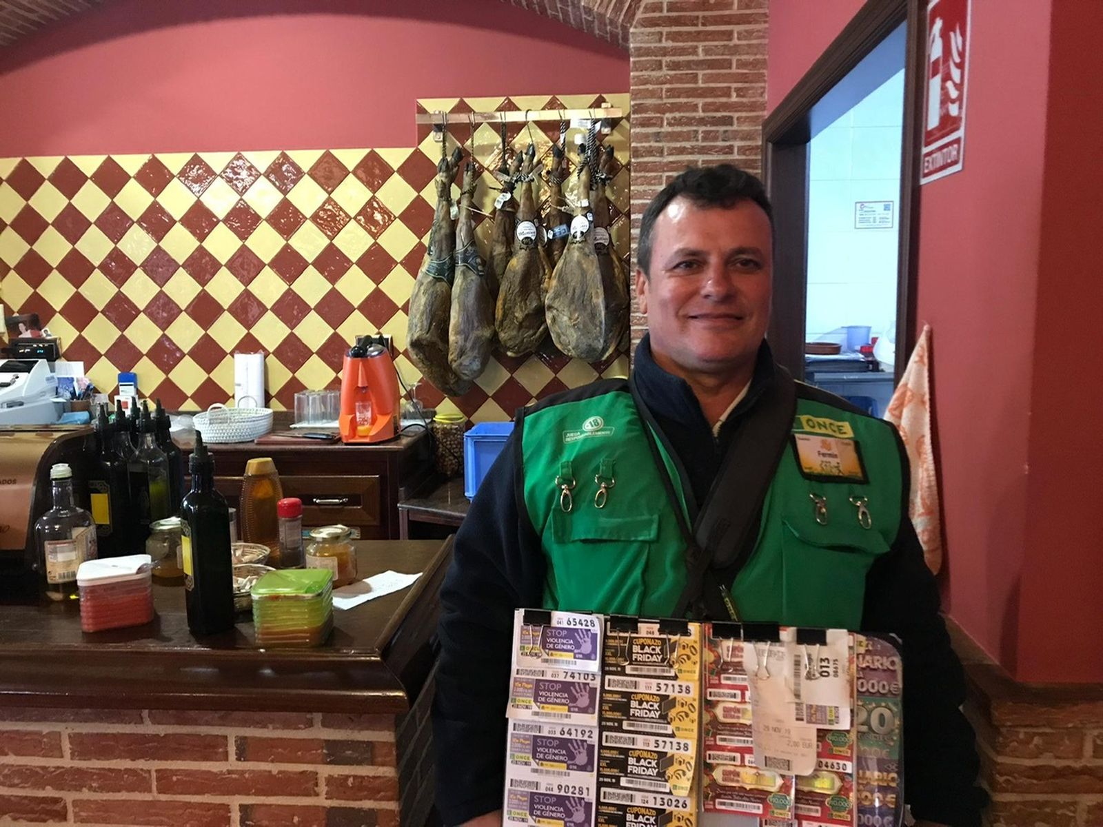 Fermín García ha repartido en total 1.680.000 euros en El Viso, entre diez vecinos