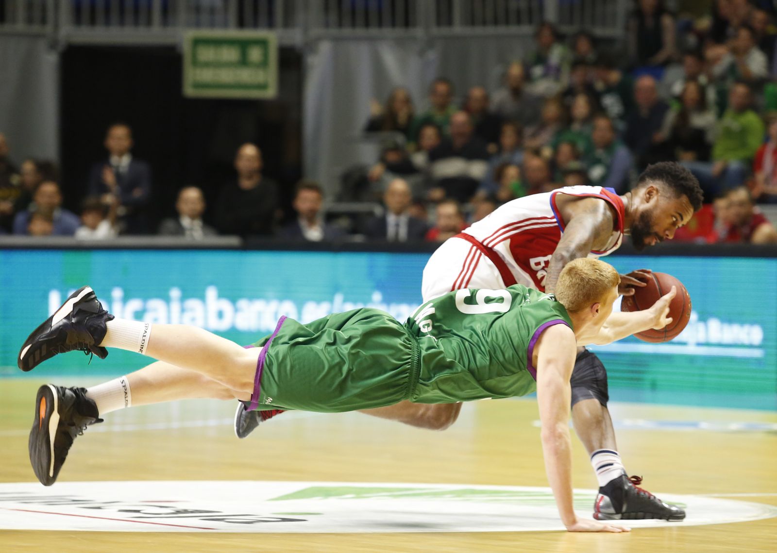 Imágenes del Unicaja-Bayern de Múnich