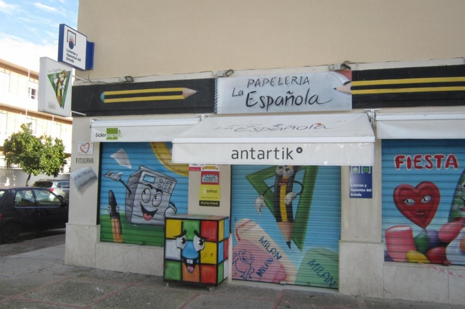 Imagen de la papelería La Española de Jerez, donde se validó el primer premio de la Bonoloto