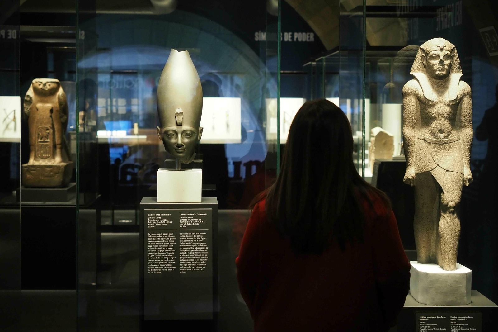 Montaje expositivo de ‘Faraón. Rey de Egipto’ (Caixafórum).