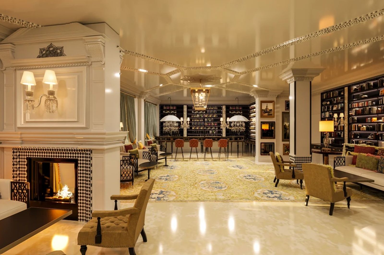 El Gran Hotel Claridge abrirá tras la restauración del Palacio de Villamena, junto a la Catedral.