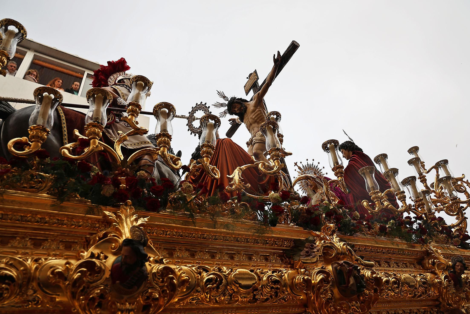 Las mejores imágenes del Martes Santo en Huelva: La Hermandad de La Lanzada