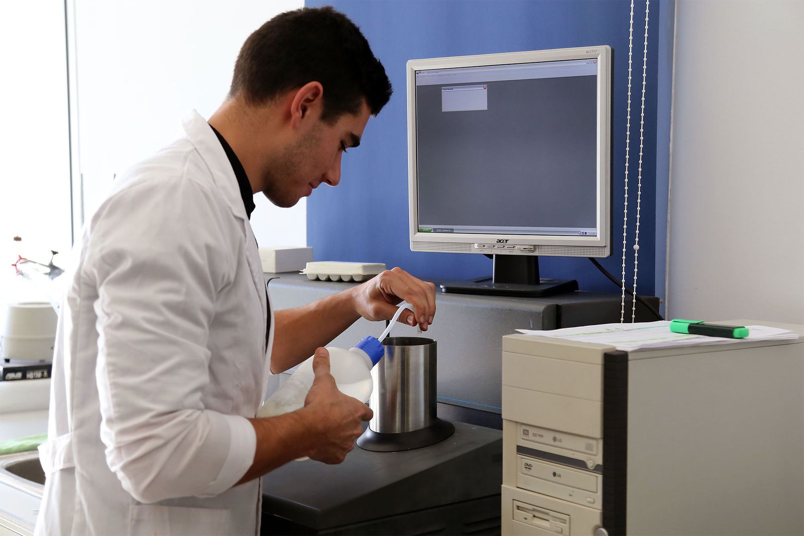 Un investigador de la UMA.