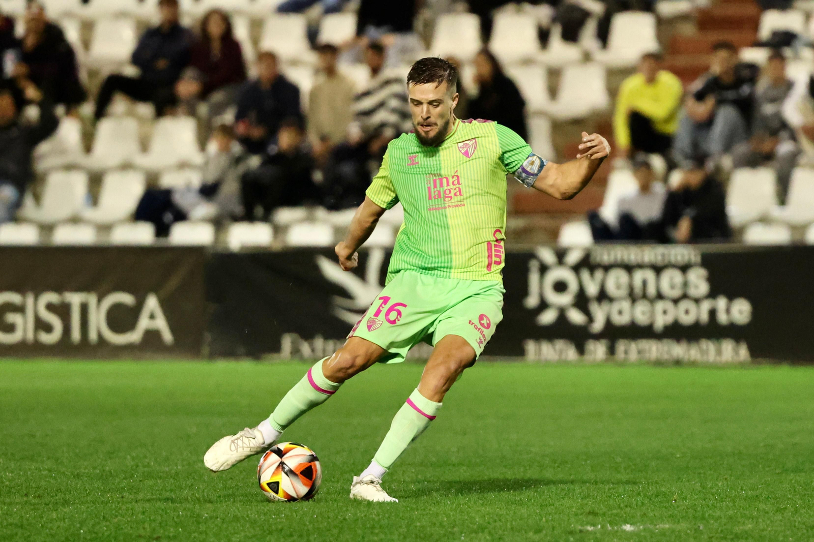 El AD Mérida - Málaga CF, en fotos