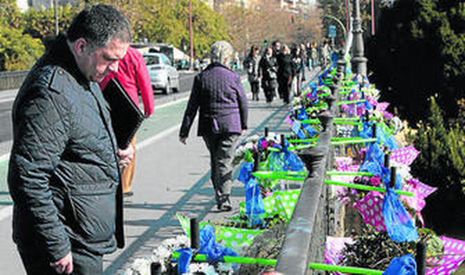 Exposición en uno de los patios del Rectorado.