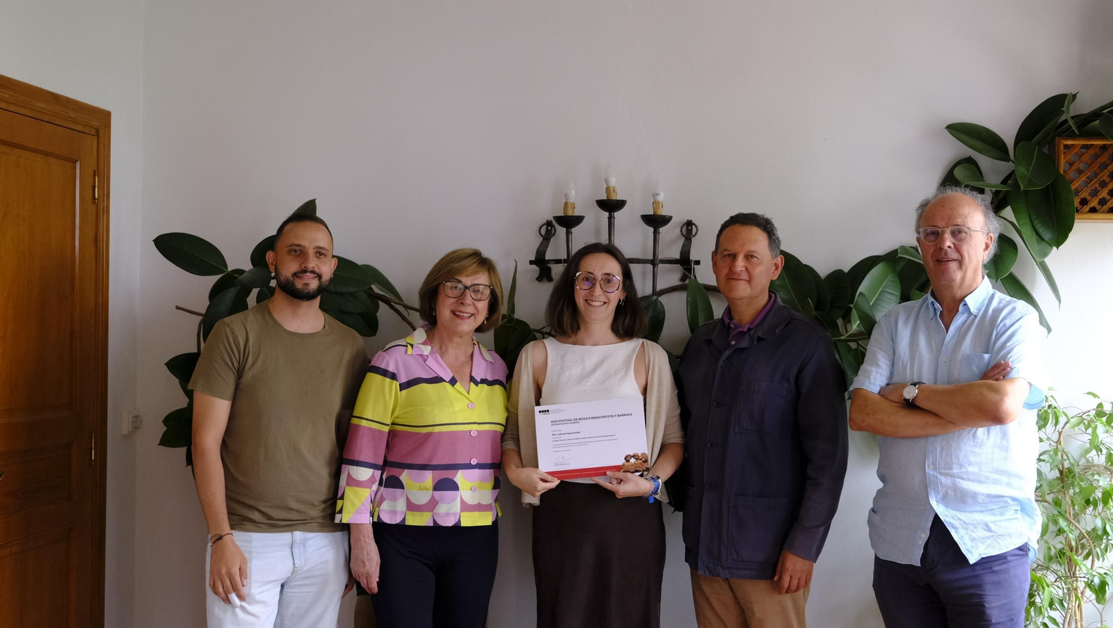 Entrega de diplomas a los alumnos del seminario de historia del Festival de Vélez Blanco