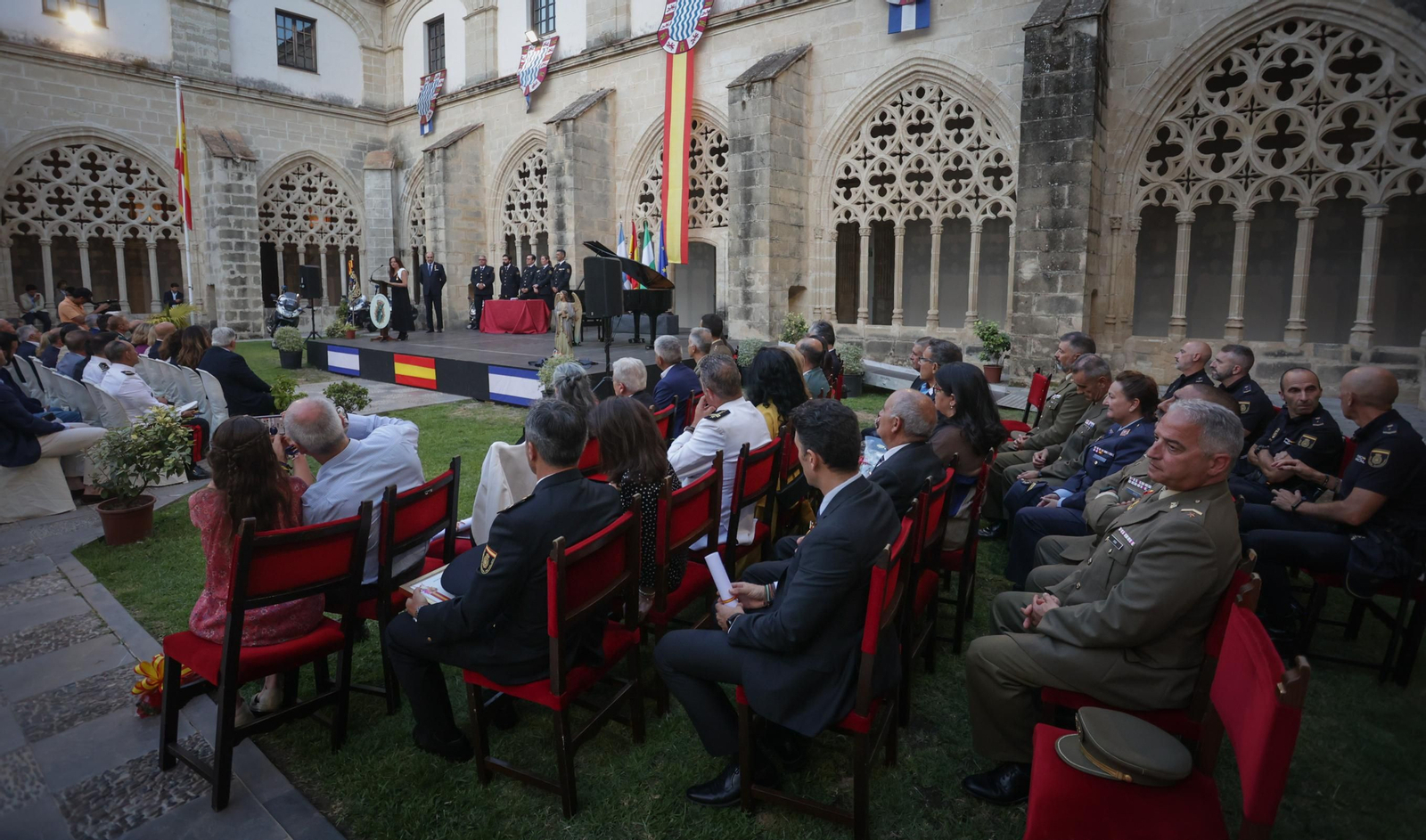 Entrega de las medallas de la Asociación Santo Ángel de Jerez
