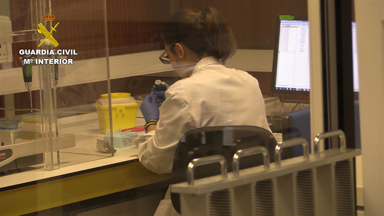 Imagen de archivo del laboratorio de criminalística de la Guardia Civil.