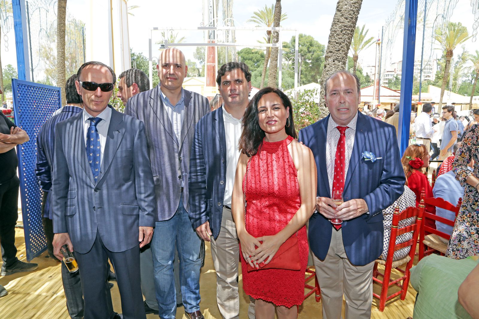 Rafael Contreras, presidente de Carbures; Javier Moreno, director general; y Monserrat Medina, de RRHH, Jaime Tovar y Benjamín Sánchez.