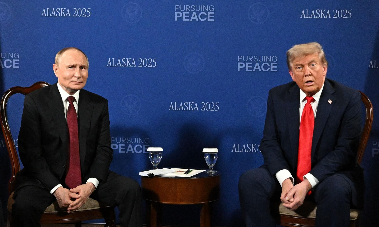Las imágenes de la reunión de Trump con Putin en Alaska