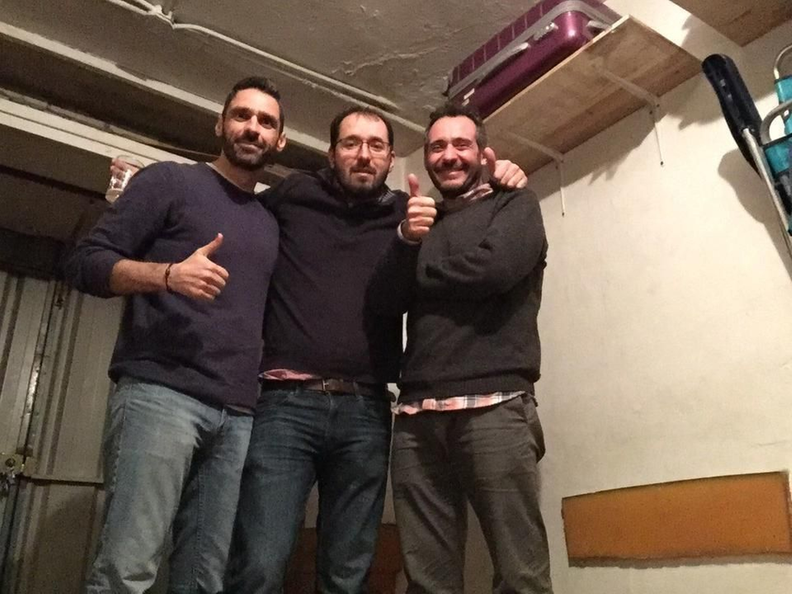 Los chirigoteros  de 'Para comerte mejor', durante uno de sus encuentros.