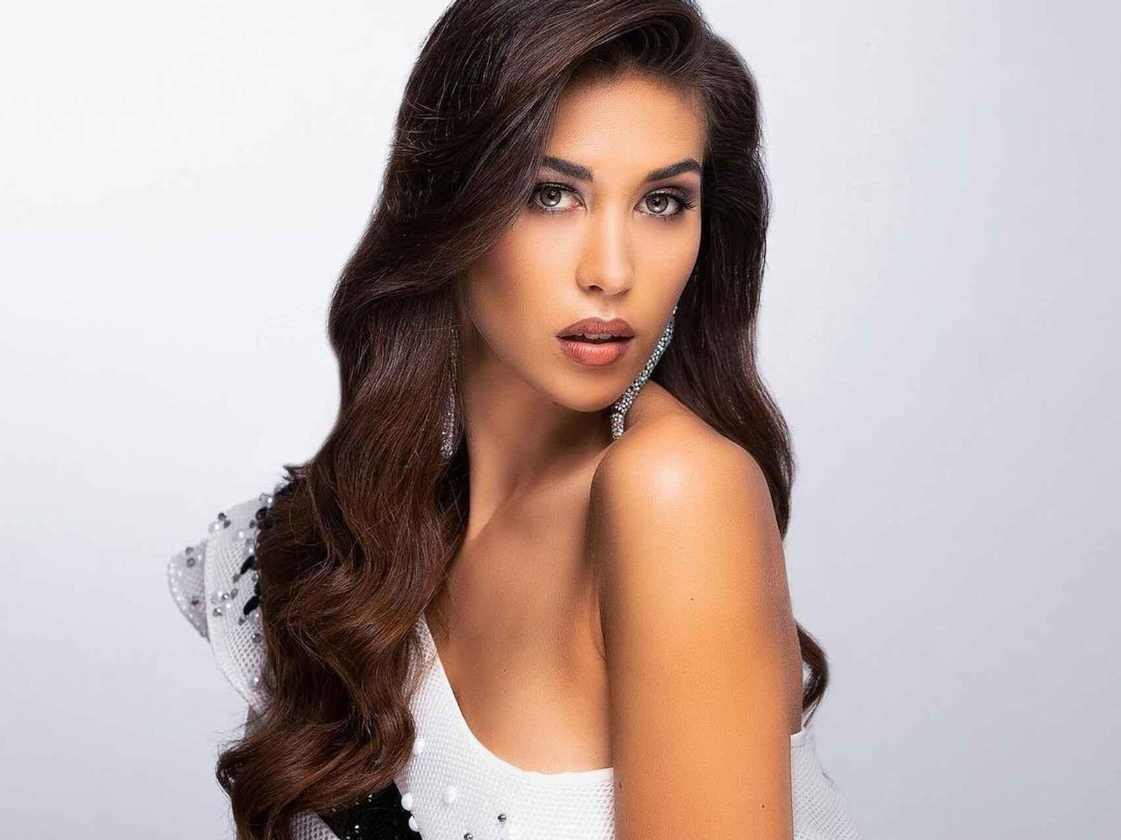 Andrea Martínez, la leonesa que representará a España en 'Miss Universo 2021'.