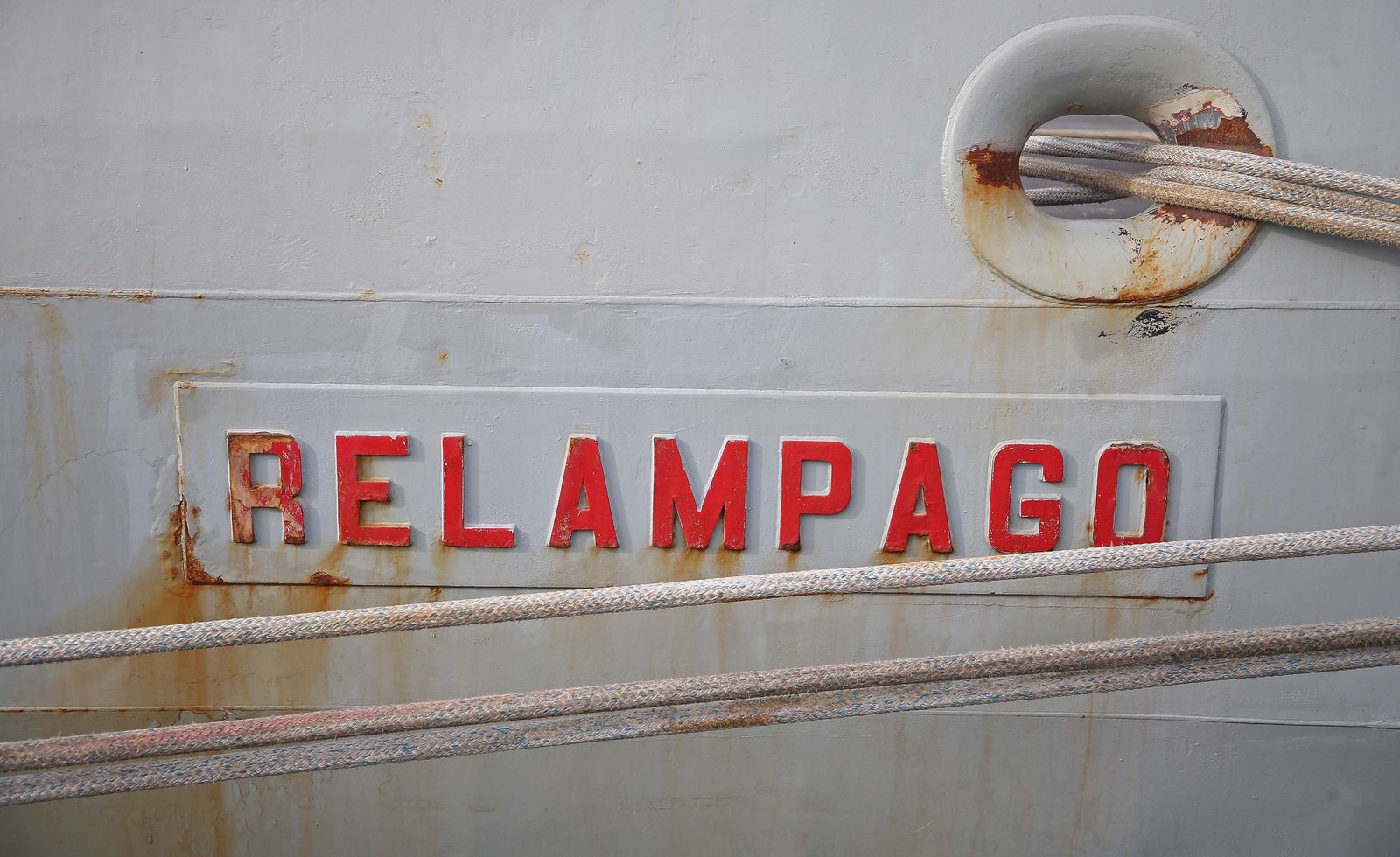 Fotos del Buque de Acción Marítima 'Relámpago' de la Armada Española en Algeciras