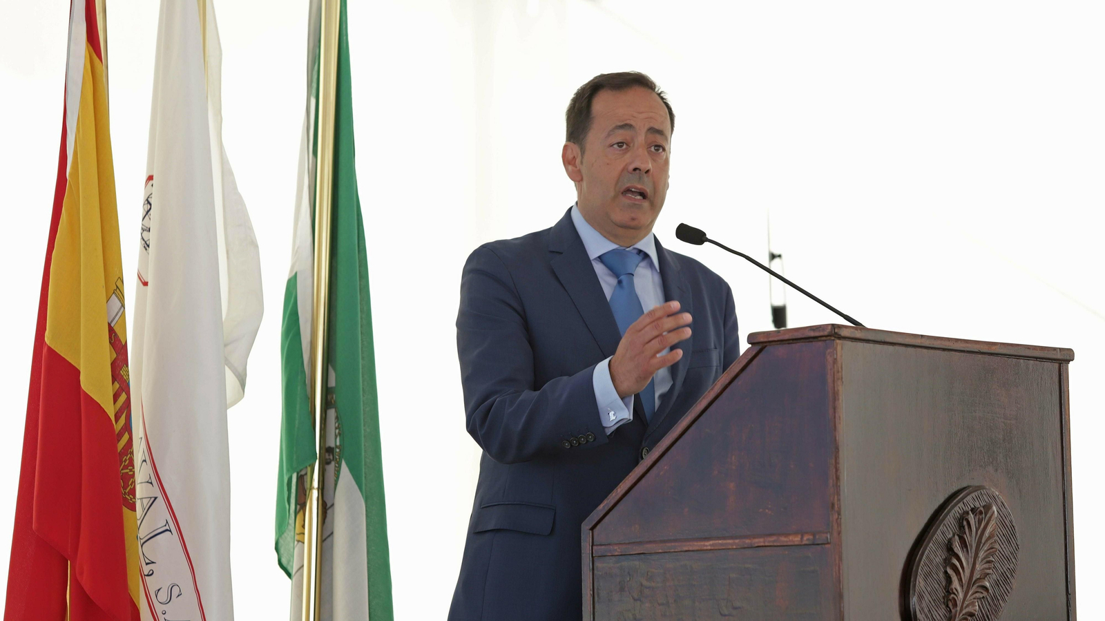 Las mejores fotos del nuevo dique flotante de Cernaval en San Roque