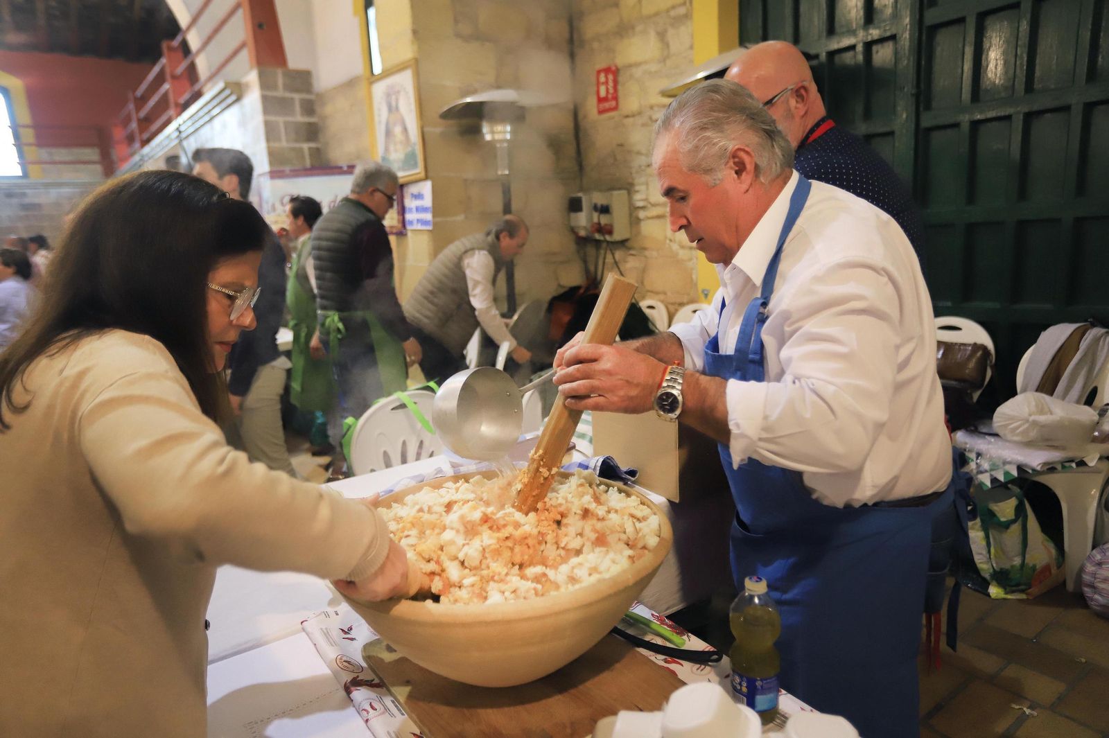 La Hermandad del Rocío de Jerez celebra el XV concurso de ajo campero