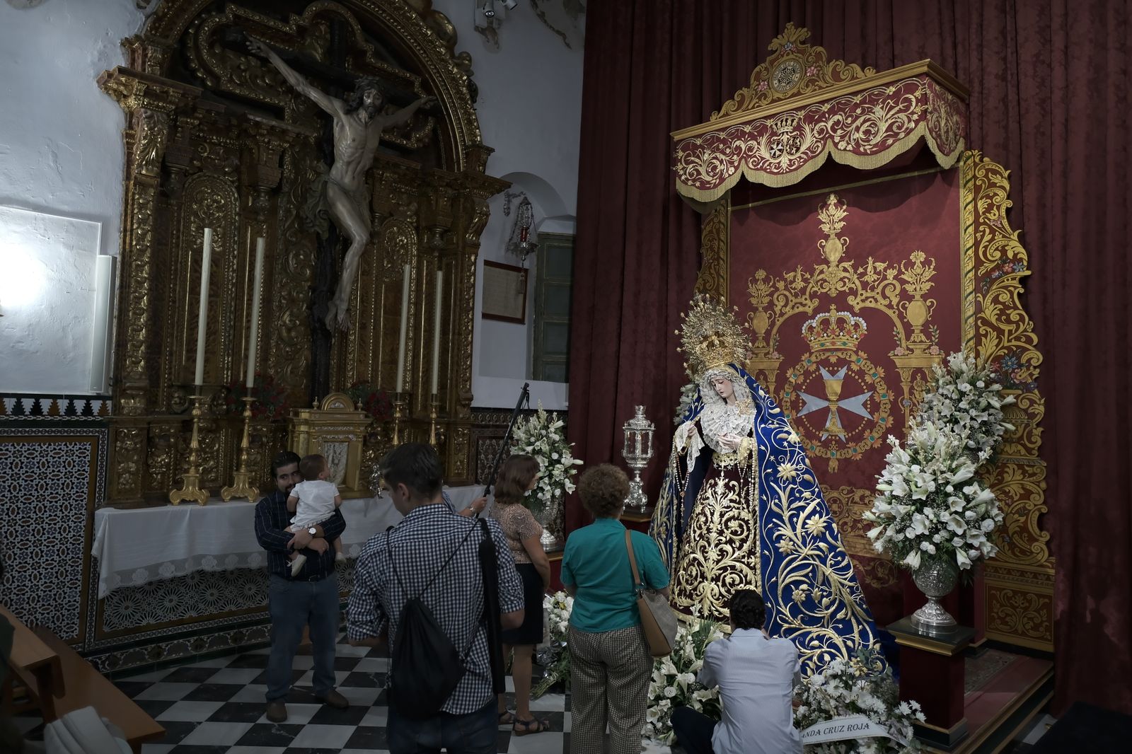 Las imágenes de la veneración a la Virgen del Rosario de Montesión