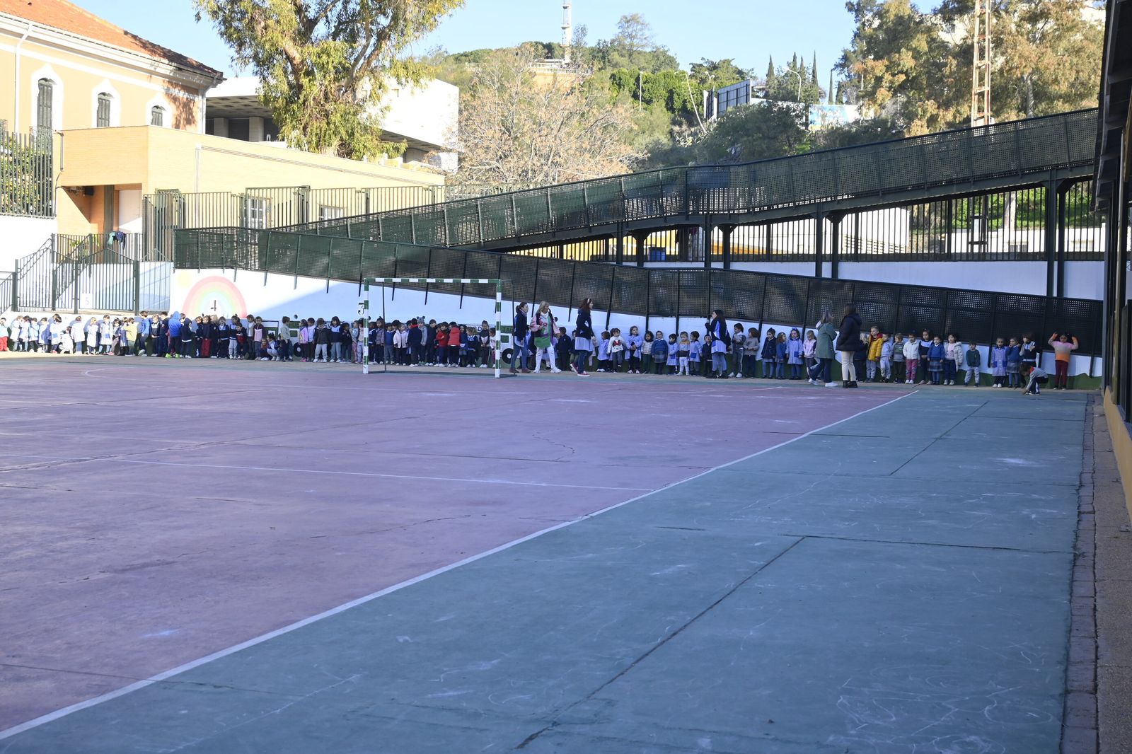 Imágenes del simulacro de incendio en el Funcadia