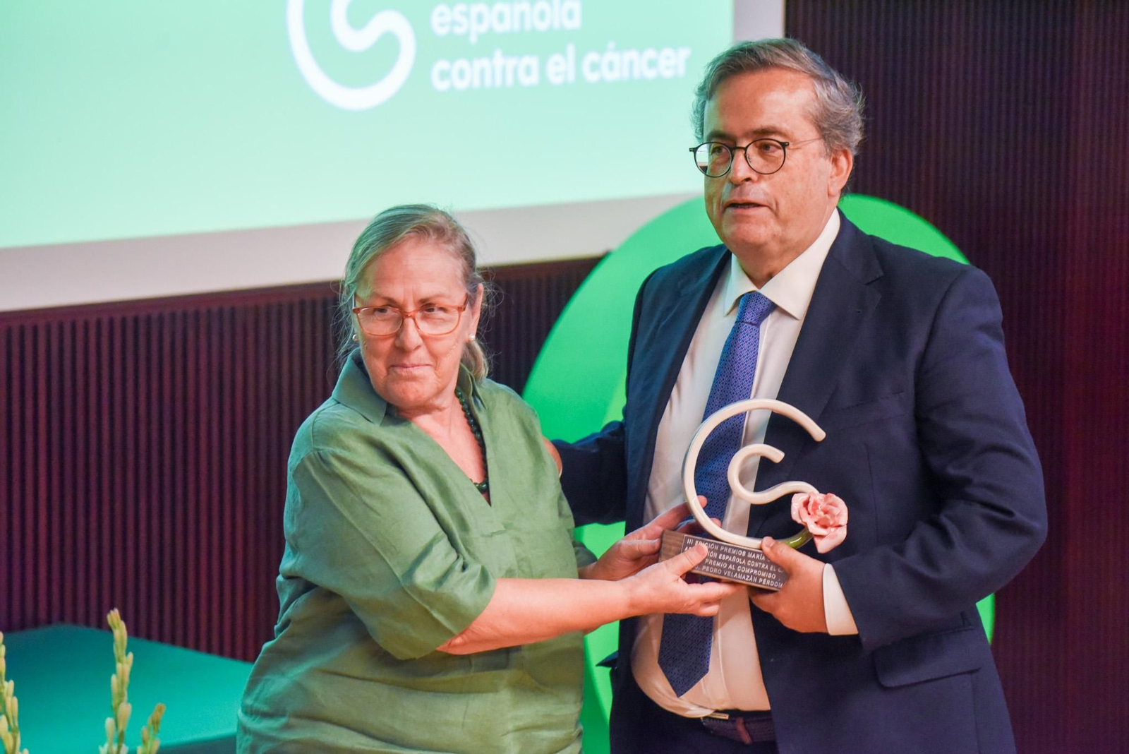 Entrega de los premios María Cañas de la AECC