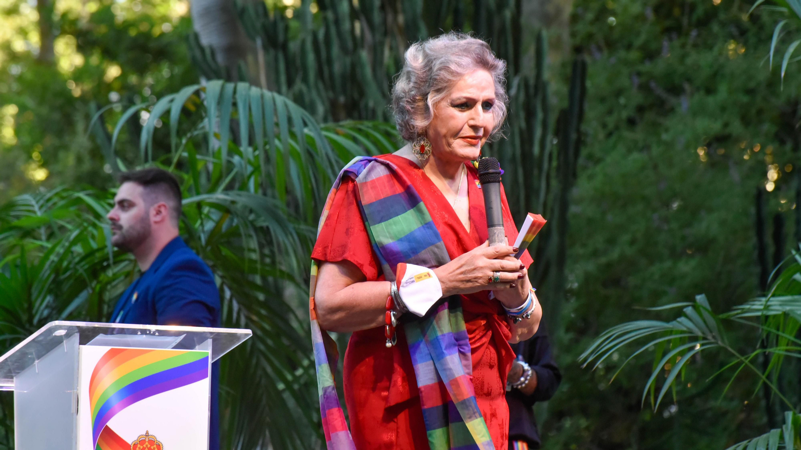 Fotos de la celebración del Orgullo LGTBI en Algeciras con Manolita Chen