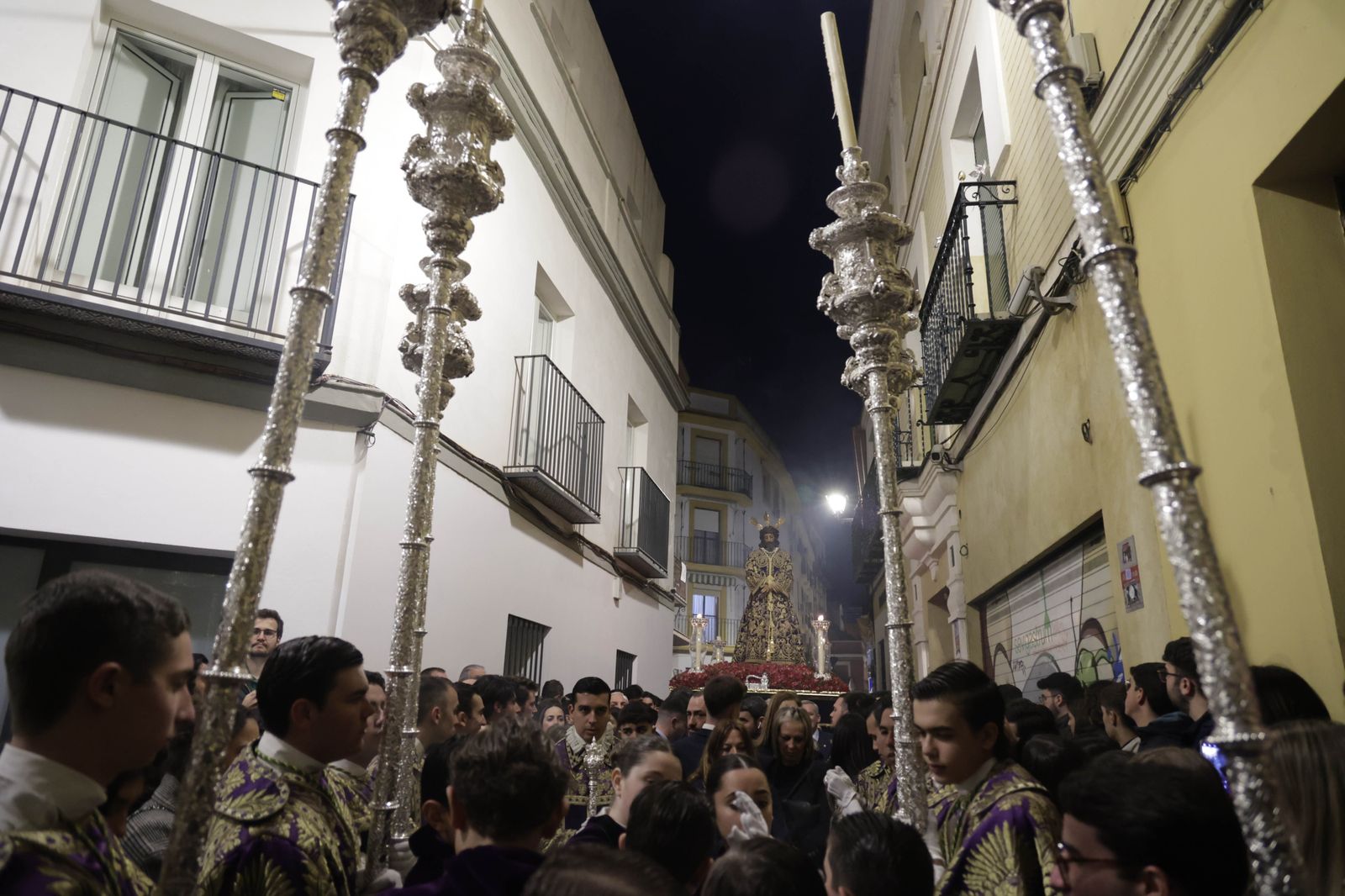 Imágenes del Vía Crucis del Señor de la Sentencia de la Macarena