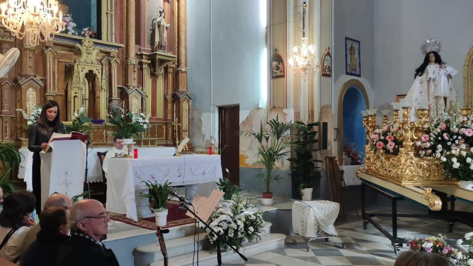 El sorteo de la torta se realizaba en la Iglesia tras la procesión.